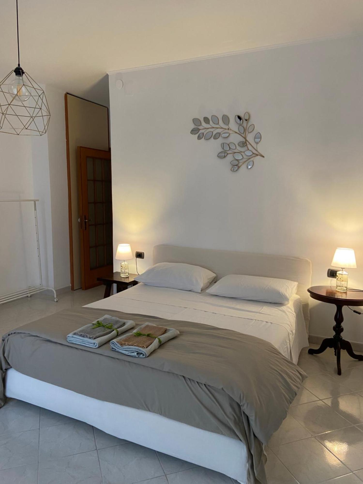 La Casa Di Giu Apartman Pozzuoli Kültér fotó